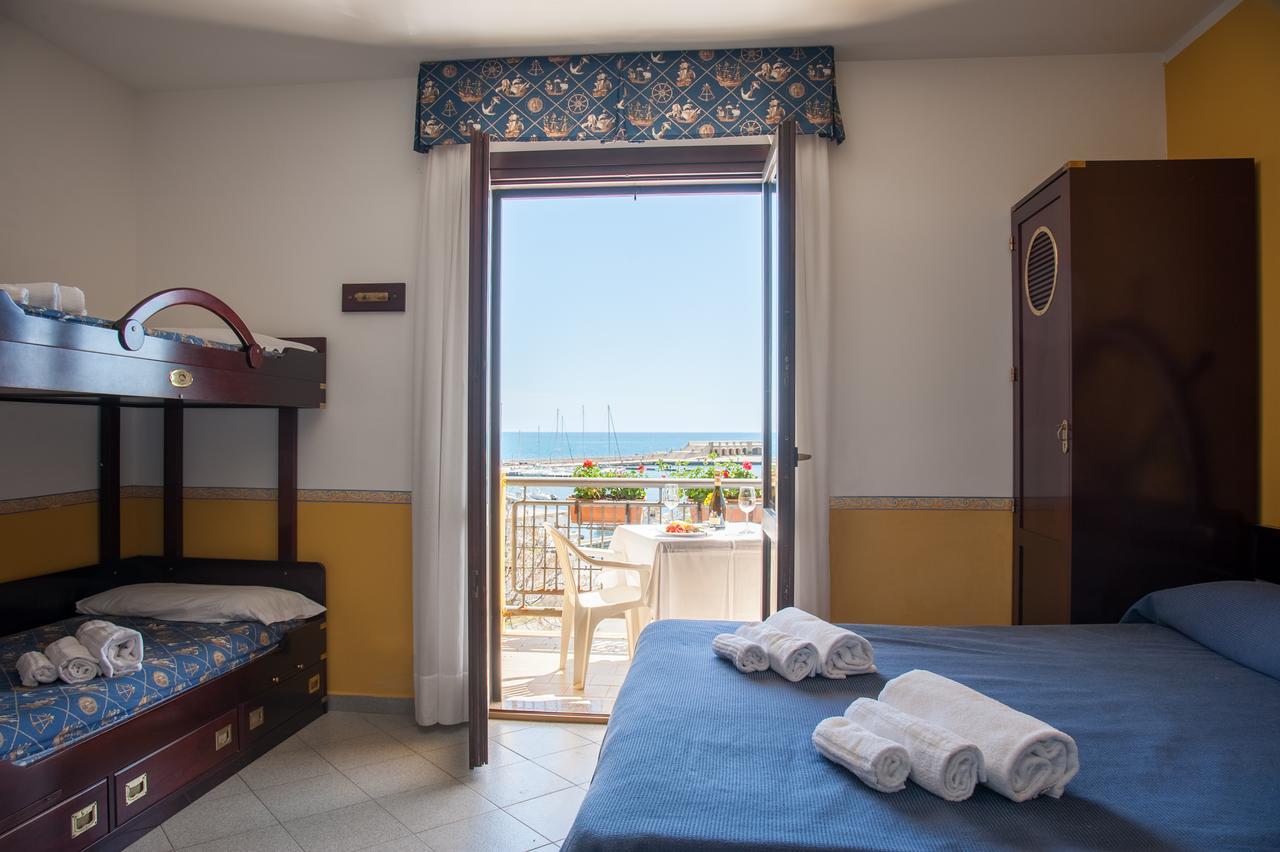 Hotel Il Porto Casal Velino Εξωτερικό φωτογραφία
